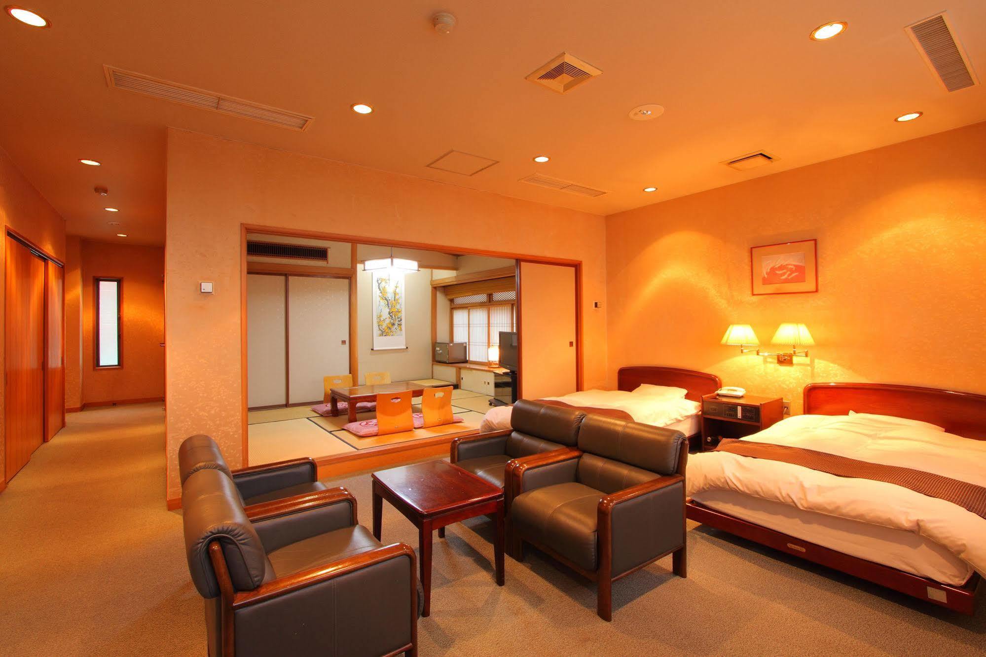 Kasugai View Hotel Fuefuki Kültér fotó