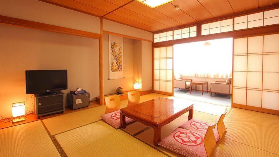 Kasugai View Hotel Fuefuki Kültér fotó
